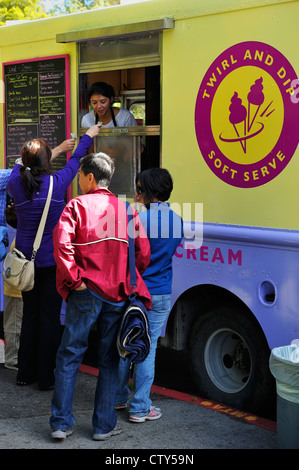 Wirbeln und Tauchen - Soft Serve, San Francisco CA Stockfoto