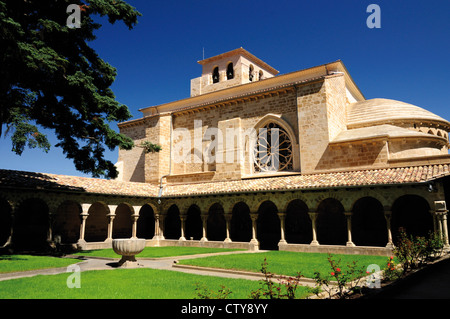 Spanien, Jakobsweg: Romanische Kirche San Pedro De La Rua in Estella Stockfoto