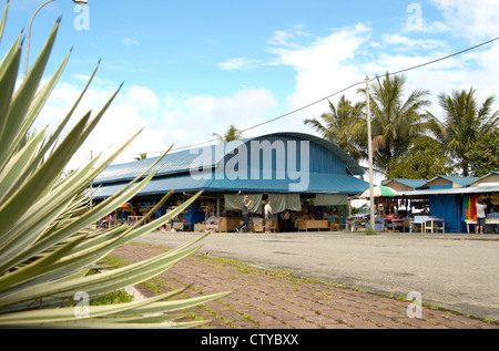 Marktstand in der Nähe von Mount Kinabalu, Sabah, Borneo Stockfoto