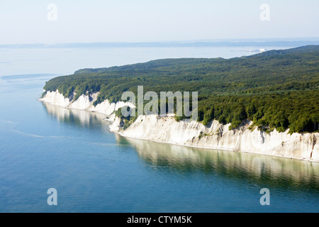 Kreidefelsen in der Nähe von Sassnitz, Halbinsel Jasmund, Insel Rügen, Ostseeküste, Mecklenburg-West Pomerania, Deutschland Stockfoto