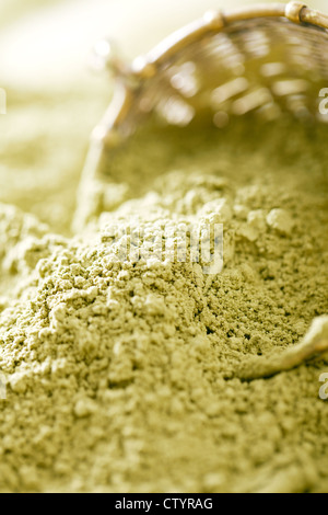 Matcha-Grüntee-Pulver, flachen dof Stockfoto