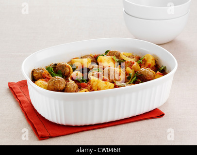 Frikadelle mit Kartoffeln Stockfoto