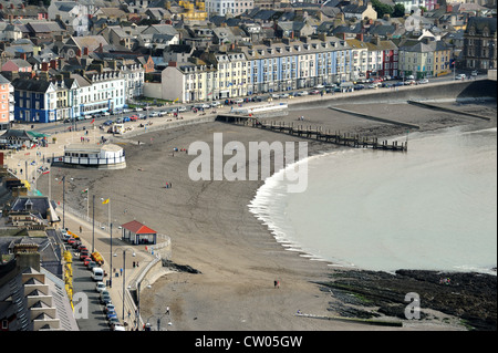 Luftaufnahme von Aberystwyth Town aus Verfassung Hill Ceredigion Wales. Stockfoto