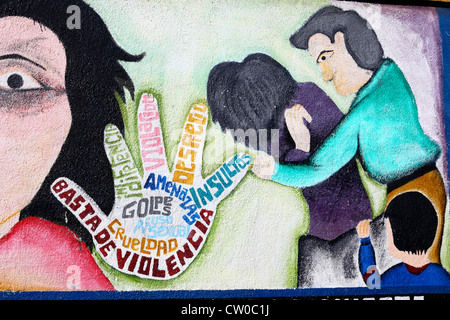 Detail eines Wandbildes, das Teil einer Kampagne, häusliche Gewalt, El Alto, Bolivien zu reduzieren ist Stockfoto
