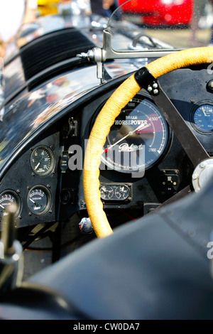 Einige atemberaubende Autos aus dem Top Gear Flügel und Räder zeigen, 2011. Von Ferrari F40, Napier Railtons hatte es alles! Stockfoto