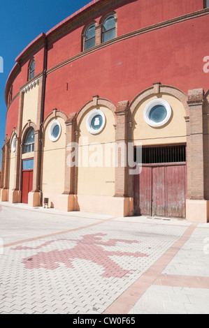 Leon, Spanien 19. September 2010. Stierkampf-Stadion, leere Straße. Stockfoto