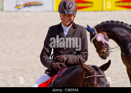 Deutsche Olympische Champion Ingrid Klimke, Preisverleihung, International Marbach Vielseitigkeit, 2012. Stockfoto