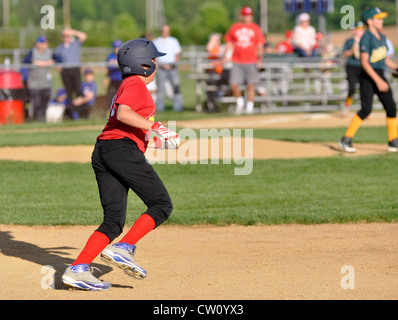 Lauffeuer der little League Baseball Läufer Stockfoto