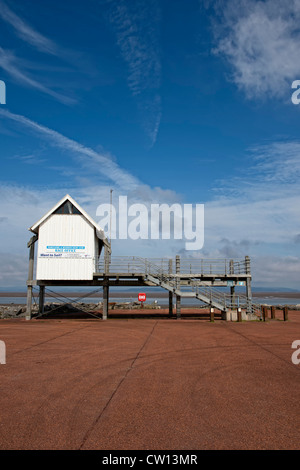 Morecambe und heysham Yacht Club Gebäude an der Promenade in Morecambe, Lancashire Stockfoto