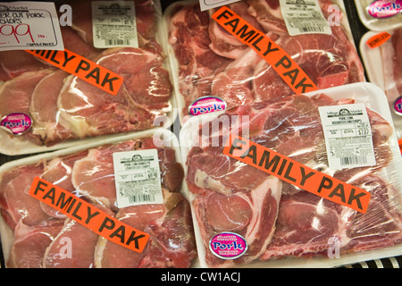 Fleisch-Abschnitt von Lebensmittelgeschäft Boston, Massachusetts, USA Stockfoto