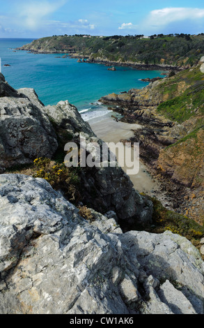 Blick vom Jerbourg Point auf Moulin Huet Bay, Insel Guernsey, Channel Islands Stockfoto