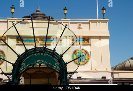 klassische Paris Architektur Eintrag berühmten Café und Casino Monte Carlo Monaco Stockfoto