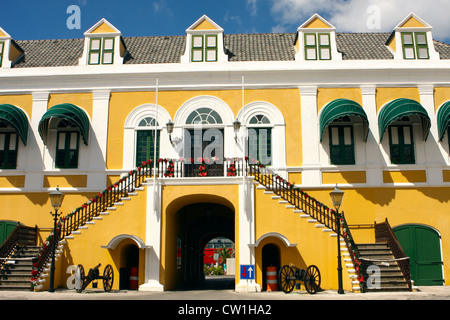 Curacao, Niederländische Antillen, Willemstad. Fort Amsterdam Sitz der Regierung der niederländischen Antillen Stockfoto