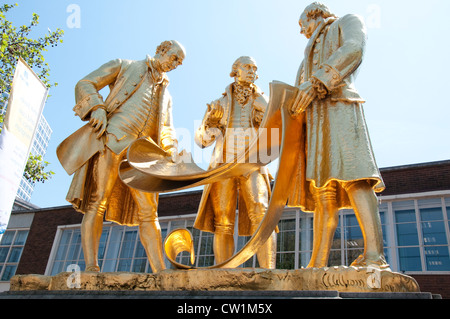 Die Golden Boys-Statue in Birmingham, West MIdlands, UK Stockfoto