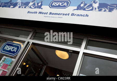 RSPCA tierischen Charity-Shop, Wellington, Somerset, England Stockfoto