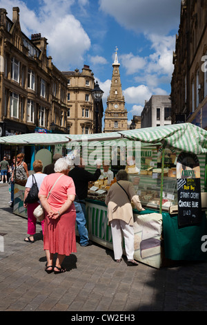 Monatliche lokaler Gemüsemarkt in Halifax stattfand. Stockfoto