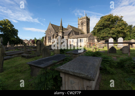 Pfarrkirche Saint Wilfred, in Calverley, Leeds. Die Kirche wurde bis ins 14. Jahrhundert zurück. Stockfoto