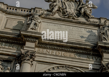 Nahaufnahme Detail am Trevi-Brunnen Stockfoto