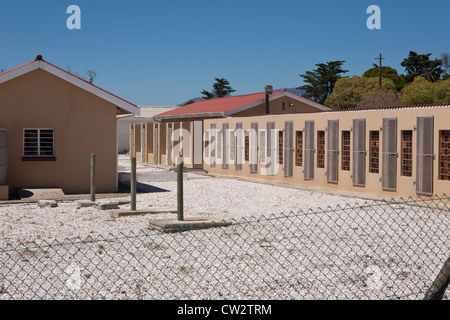 Robben Island Gefängnis Gelände wo Robert Sobukwe wurde beschränkt auf 24-Stunden Einzelhaft neben dem Hund Zwinger Gebäude Stockfoto