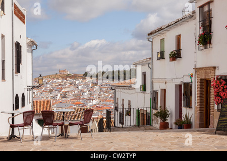 Antequera, Andalusien, Andalusien, Spanien, Europa. Blick über "Weiße Dorf" Dächer von der "Altstadt". Stockfoto