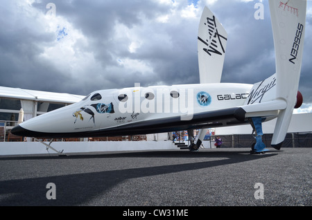 Virgin Galactic Raumschiff zwei Replica auf dem Display auf der Farnborough International Airshow 2012 Stockfoto