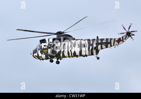 Westland Sea King HC4 in arktischer Tarnung von 848 Squadron, Commando Helicopter Force, Abfahrt RAf Fairford betrieben Stockfoto