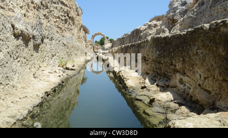 Israel, Maagan Michael, Nahal Taninim - Crocodile River Nationalpark, die alte Schleuse Gerät und Roman Aqueduct Stockfoto