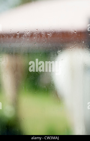 beschlagene beschlagen doppelt verglaste Fenster Stockfoto