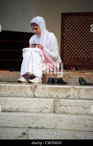 Gazi Husrev-Begova Moschee Sarajevo Bosnien und Herzegowina. Die muslimische Frau Stockfoto