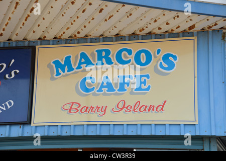 Marco es Cafe (Sonderangebot-"Gavin & Stacey" Sitcom), Barry Island, Barry, Vale of Glamorgan, Wales, Vereinigtes Königreich Stockfoto