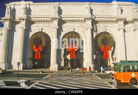 Weihnachtskränze an Union Station, Washington, DC Stockfoto