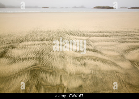 Geriffeltes Muster im Sand am Strand, Inside Passage, Sandy Beach, British Columbia, Kanada Stockfoto