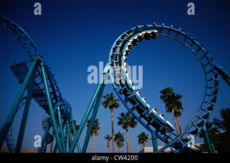 Dies ist die Achterbahn auf Knotts Berry Farm in Buena Park. Diese Fahrt ist Montezumas Rache genannt. Stockfoto