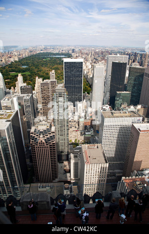 Vereinigte Staaten von Amerika. New York. Manhattan. Blick von oben auf das Rockefeller Center. Wolkenkratzer. Central Park. Stockfoto