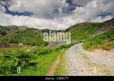 Kupferbergwerke Tal im Sommer in der Nähe von Coniston im englischen Lake District Stockfoto