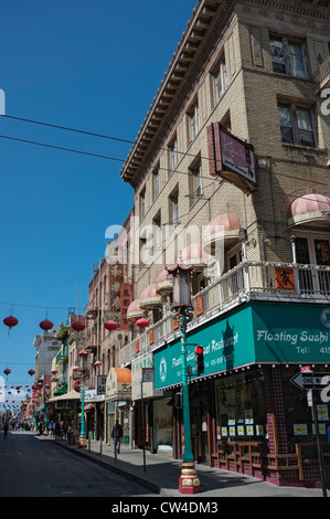 Bunte Schaufenster an der Grant Avenue in Chinatown, San Francisco Stockfoto