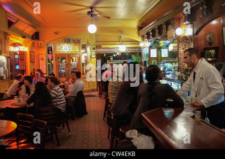 Innere des The Buena Vista Cafe an der Ecke des Hyde & Strand in der Nähe von San Francisco, San Francisco Stockfoto