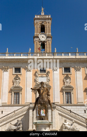 Kaiserlichen römischen Equestrian Statue Marcus Aurelius vor Senatorio Palast auf der Piazza del Campidoglio top Kapitol in Stockfoto