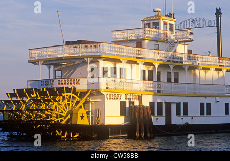 Ein Dampfschiff angedockt in der Alexandria-Marina in Old Town Alexandria, Washington, DC Stockfoto