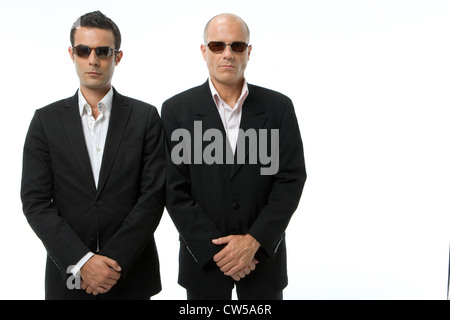 Reifer Mann und ein junger Mann mit Sonnenbrille Stockfoto