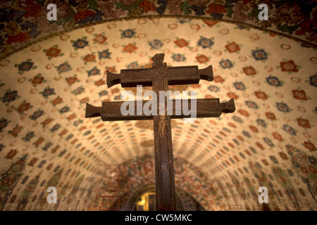 Ein Kreuz schmückt die Kirche San Jeronimo Tlacochahuaya in Oaxaca, Mexiko, 8. Juli 2012. Stockfoto