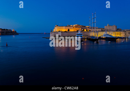 Fort St. Angelo am Abend Stockfoto