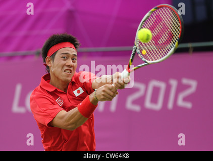 Kei Nishikori (JPN) in Aktion in Wimbledon während der Olympischen Spiele 2012 Stockfoto