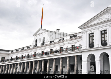 Präsidentenpalast Unabhängigkeitsplatz Quito Ecuador Südamerika Stockfoto