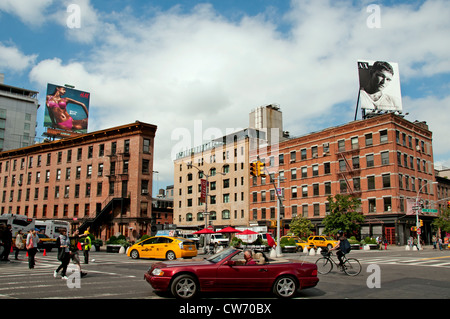 Armani H & M Mode 8th Avenue W 14. Street Meatpacking District Manhattan New York Stadt Vereinigte Staaten von Amerika Stockfoto