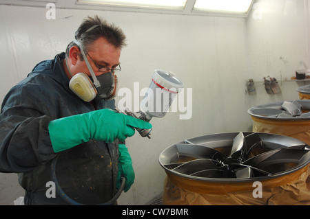 Lackierer bei der Arbeit Stockfoto