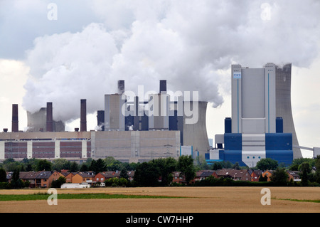 Kraftwerk Niederaußem, Deutschland, Nordrhein-Westfalen, Rhein-Erft-Kreis Stockfoto