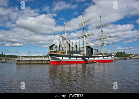 Im Besitz der Clyde Maritime Trust Tall Ship Glenlee im neu errichteten Riverside Museum auf dem Fluss Clyde in Glasgow vor Anker Stockfoto