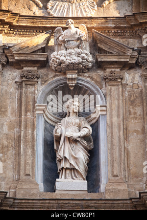 Statue, Quattro Canti, Palermo, Sizilien, Italien Stockfoto