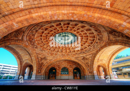 Penn Station ist eine historische Bahnhof an der Liberty Avenue in der Innenstadt von Pittsburgh, Pennsylvania, USA. Stockfoto